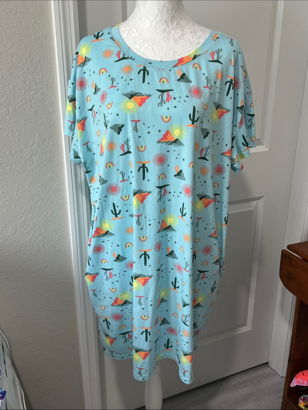 Joyspun Southwest Cactus Desert Print T-Shirt Dress /Lounge w Pockets SZ L/XL